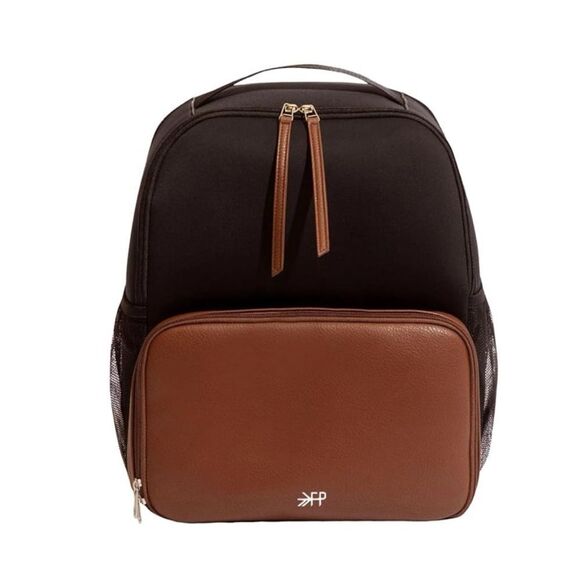 Freshly Picked Mom Travel Backpack / Pristine main image 4